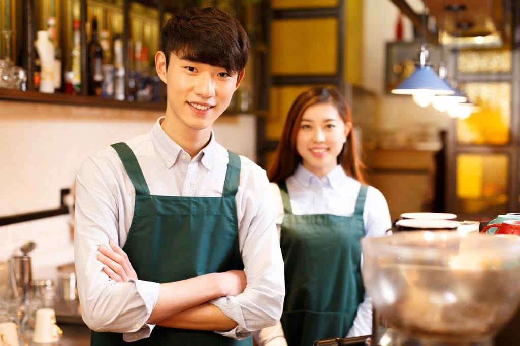 Workwear uniforms for hospitality staff, tailored and durable custom clothing for restaurants and cafes in China.