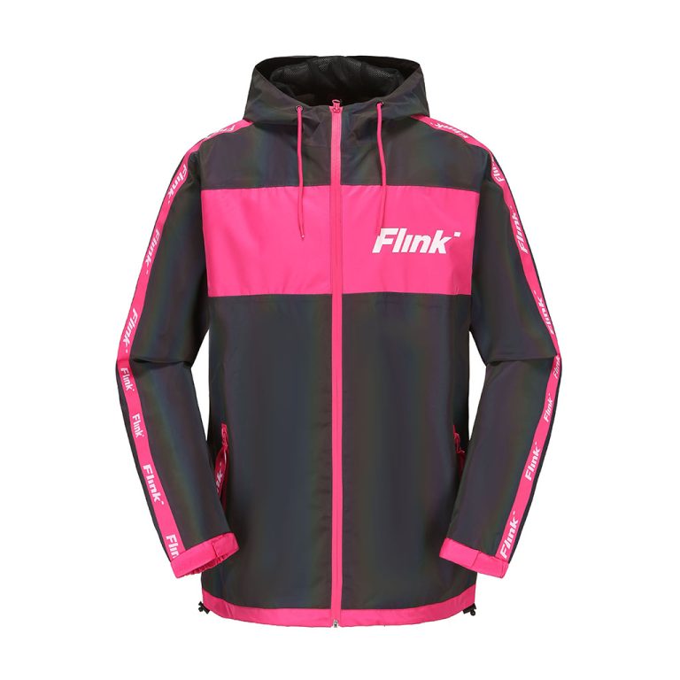 Chaqueta deportiva personalizada en rosa brillante y negro con logotipo, cremallera completa y capucha ajustable, ideal para ropa deportiva o informal. Perfecta para actividades al aire libre y para la marca del equipo.