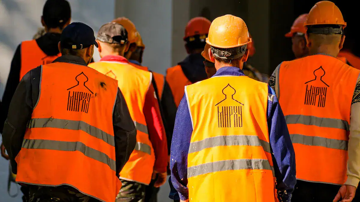 Top Construction Workwear Vest Picks