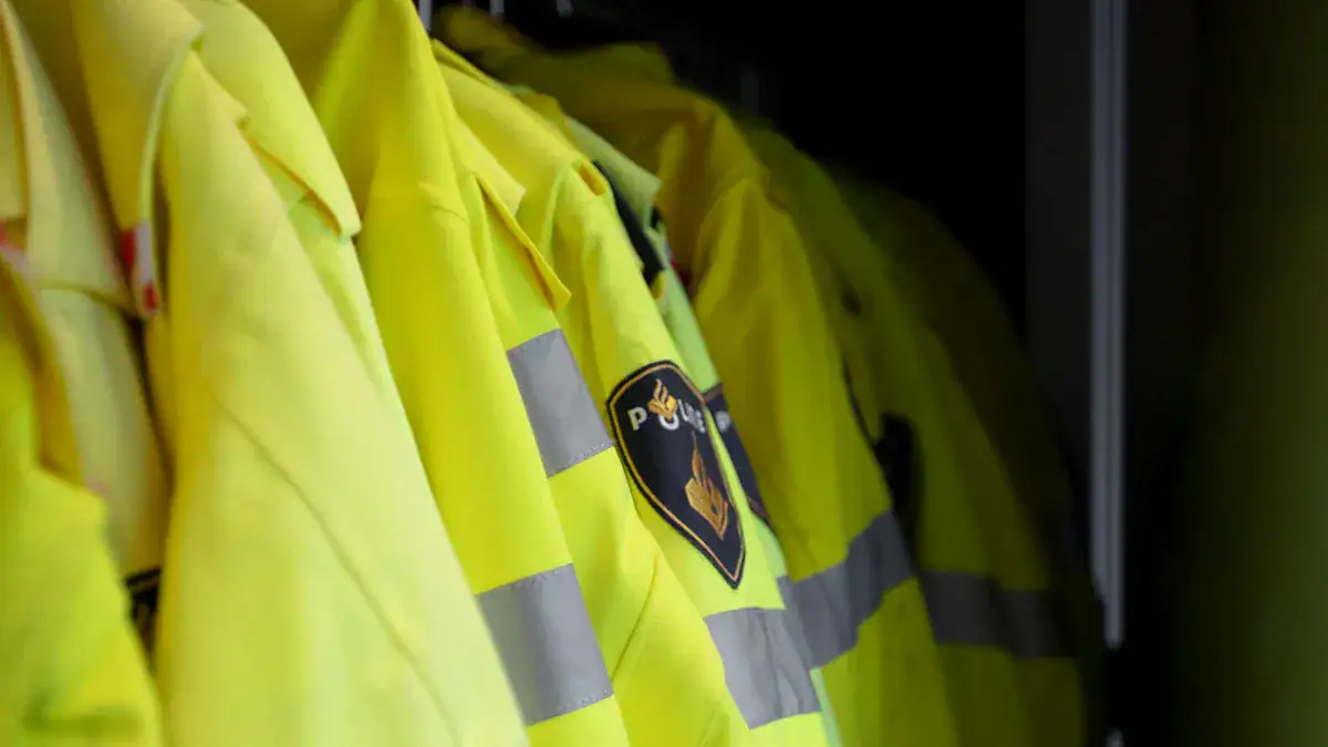 Essential Features Of A Workwear Vest
